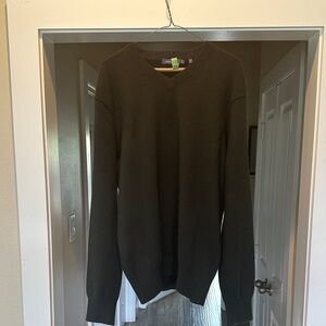 Men's V-Neck Sweater - olive